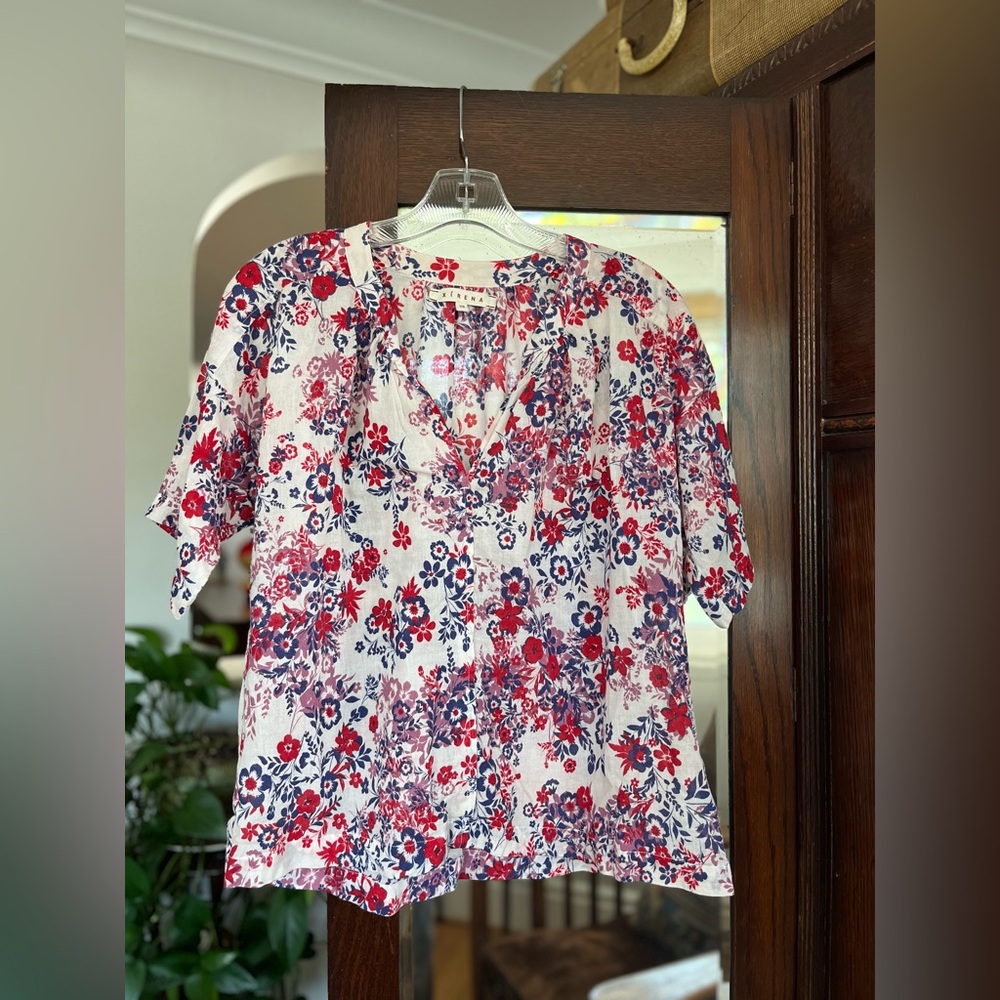 XiRENA cotton short-sleeve pullover shirt / top. Size XS.
